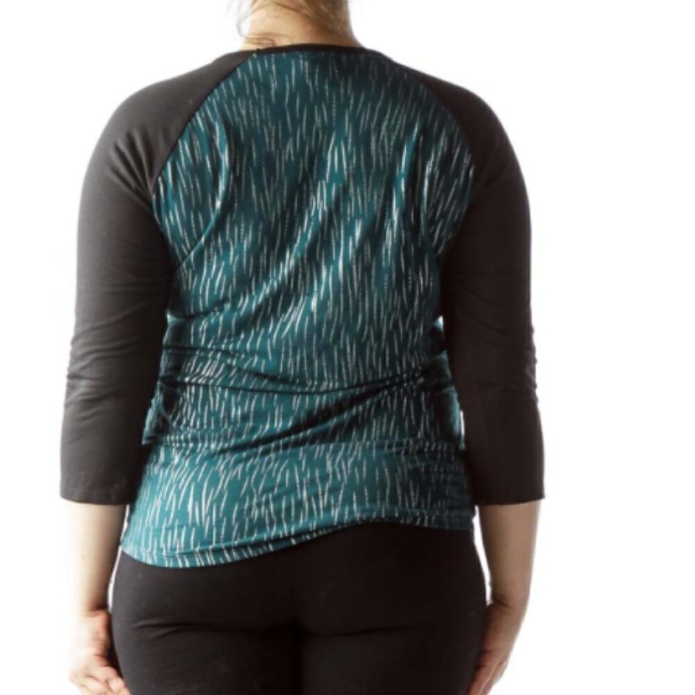 Lula Roe Black Emerald Green Silver Printed Blouse - Picture 3 of 3